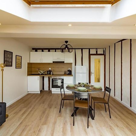 Апартаменты Charmant Duplex Кастельнодари Экстерьер фото